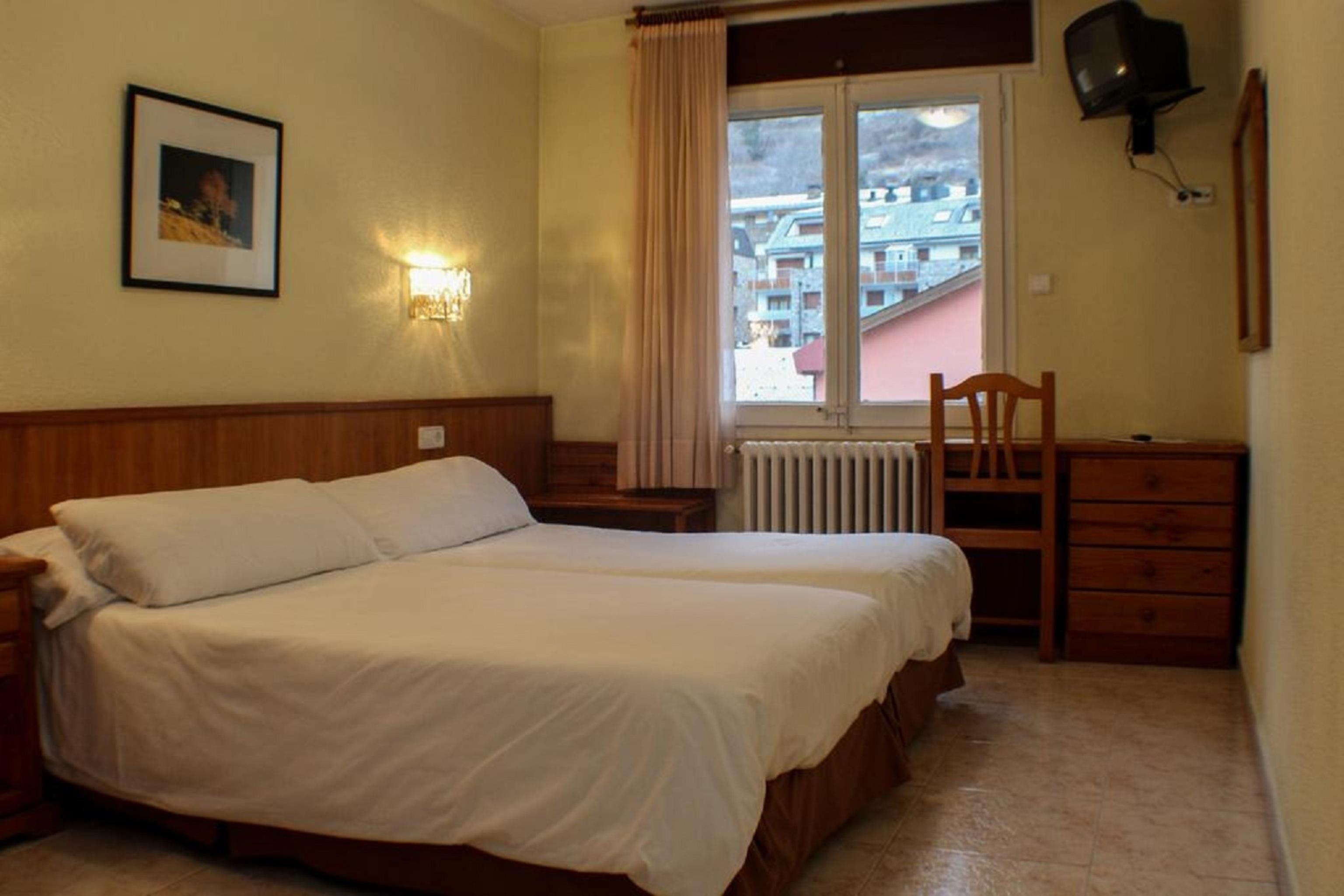 Hotel Evenia Oros à Encamp Extérieur photo
