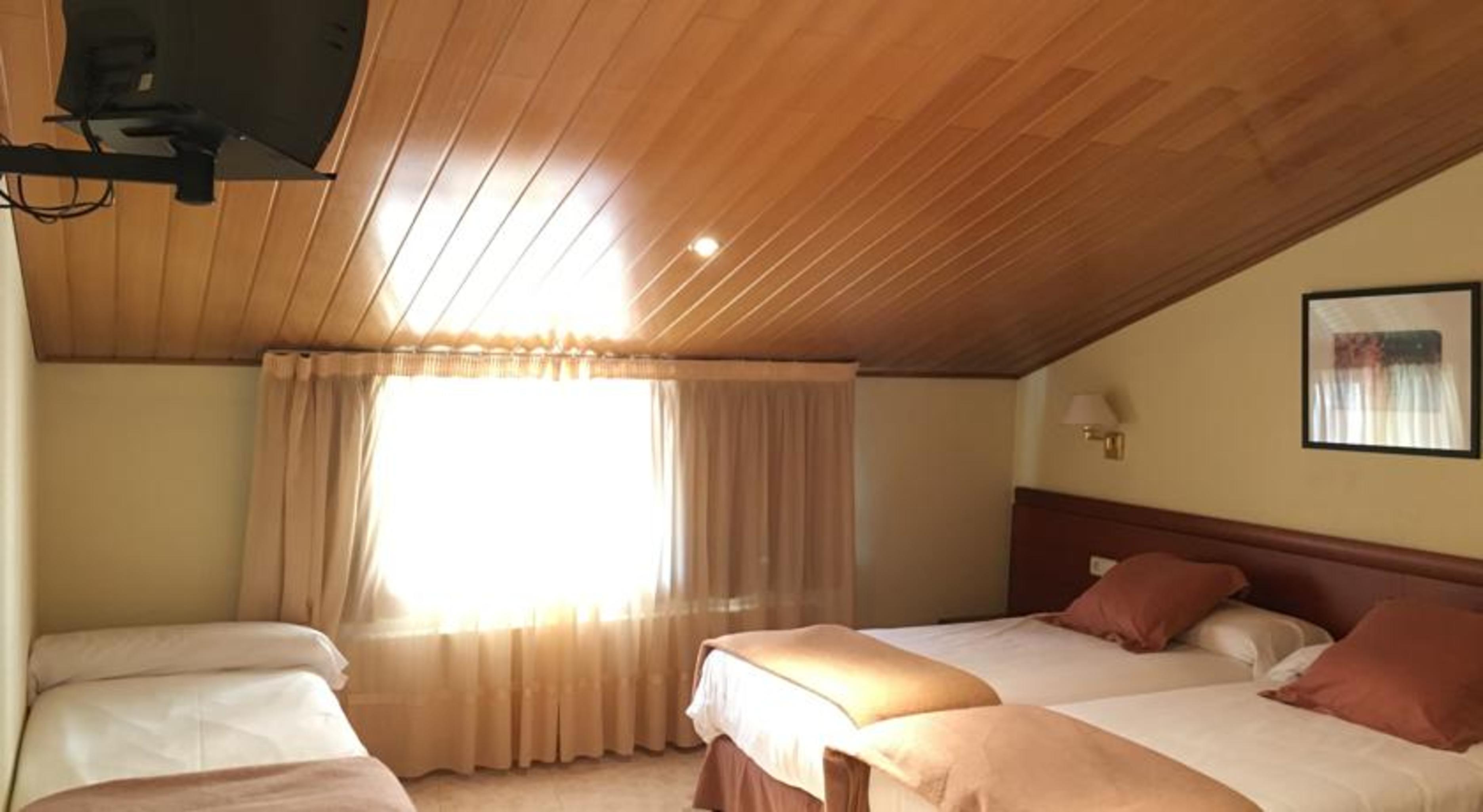 Hotel Evenia Oros à Encamp Extérieur photo