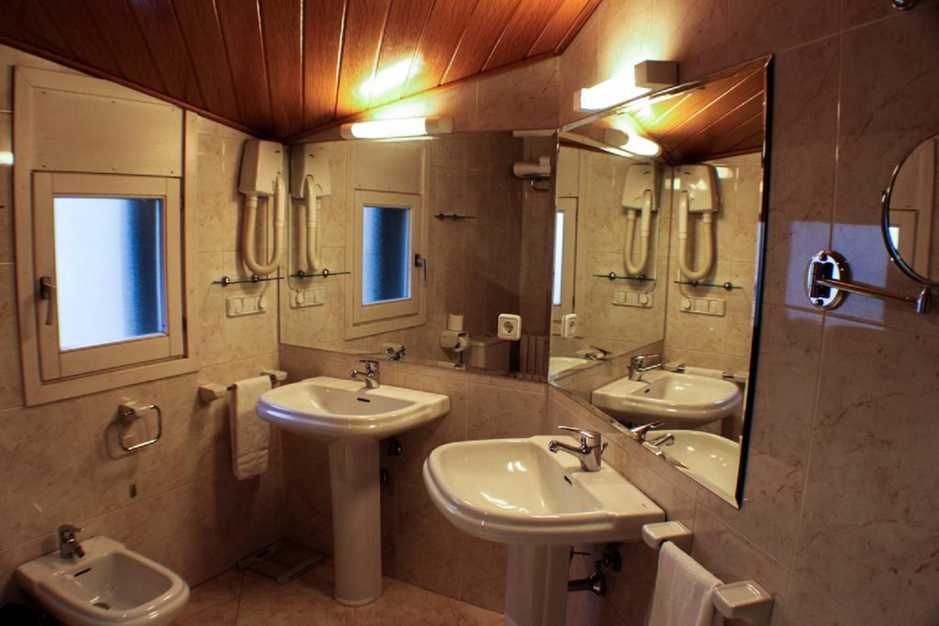 Hotel Evenia Oros à Encamp Extérieur photo