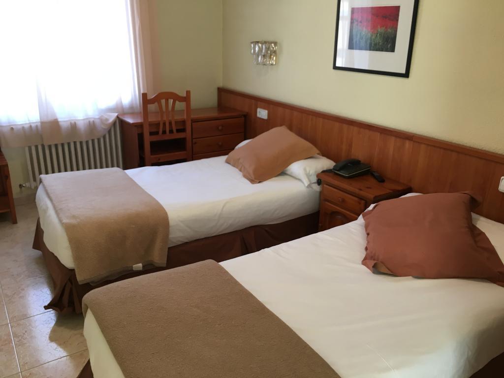 Hotel Evenia Oros à Encamp Extérieur photo