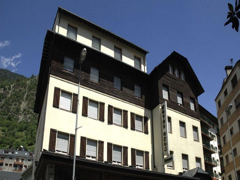Hotel Evenia Oros à Encamp Extérieur photo